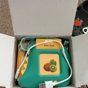 Reading card learning activity